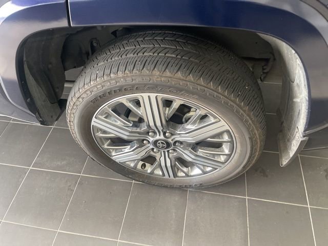 Used 2026 Toyota Sequoia Capstone AWD/4WD image 10