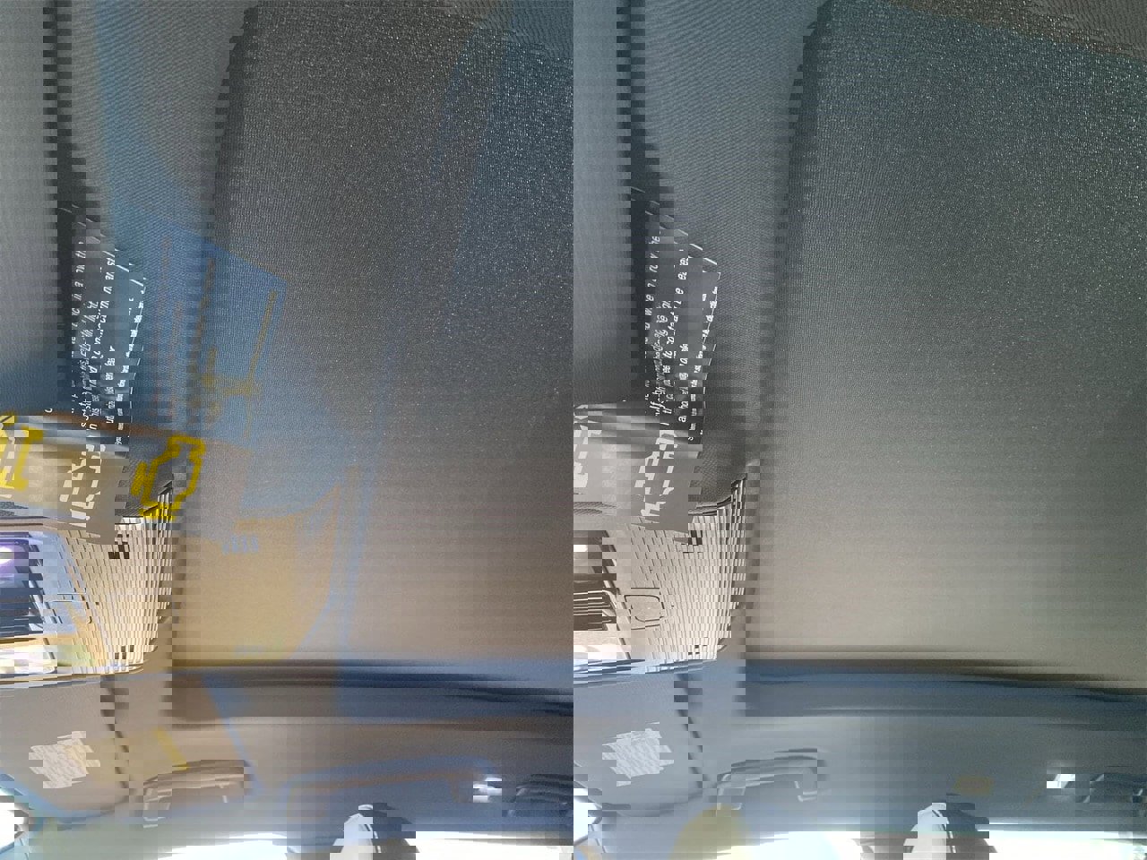 New 2026 Volkswagen Tiguan SE R-Line image 18