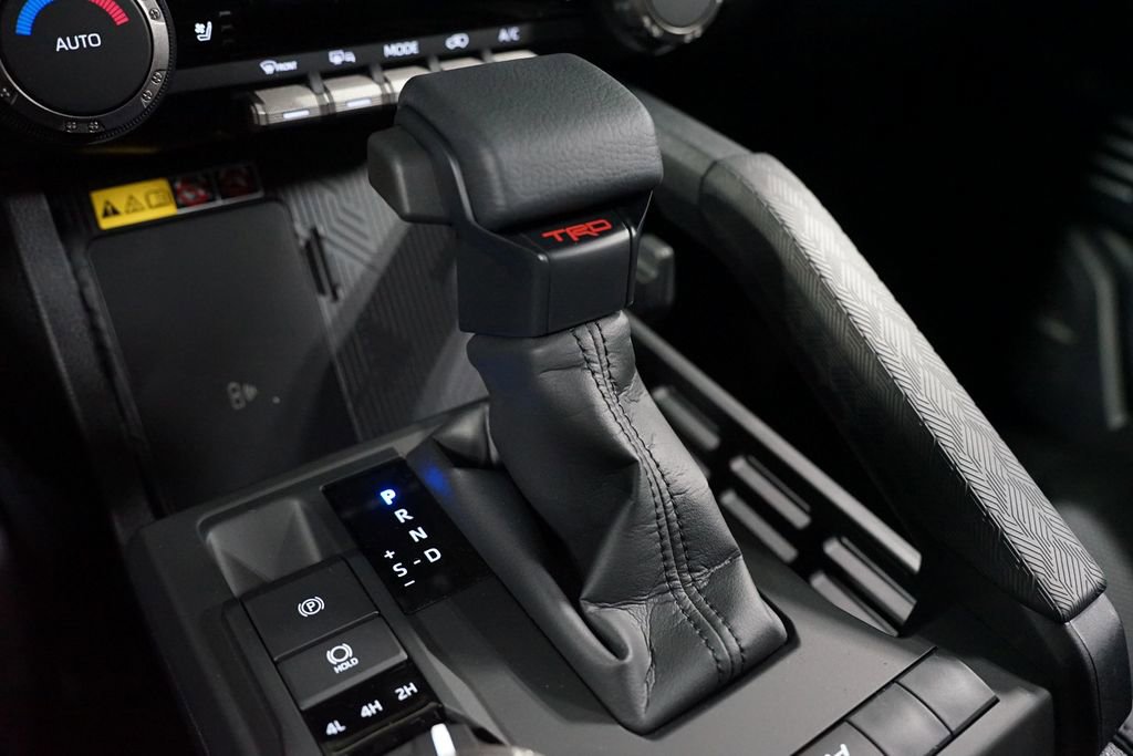 New 2026 Toyota 4Runner TRD Off-Road Premium AWD/4WD image 24