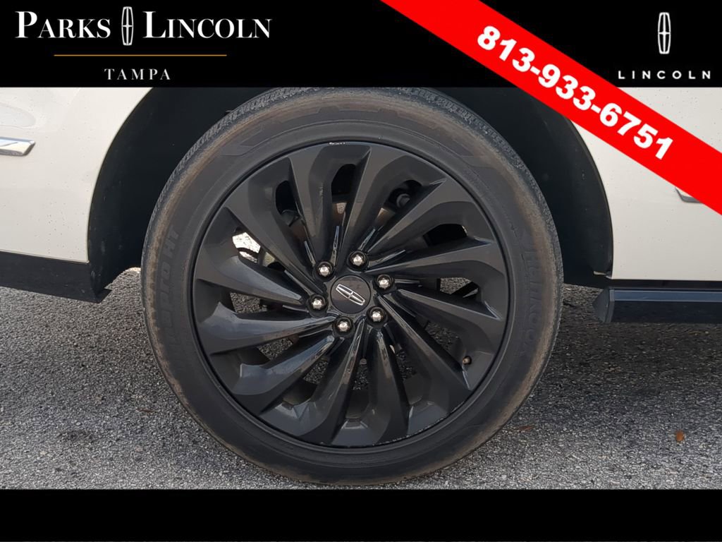 Used 2021 Lincoln Navigator Reserve image 10