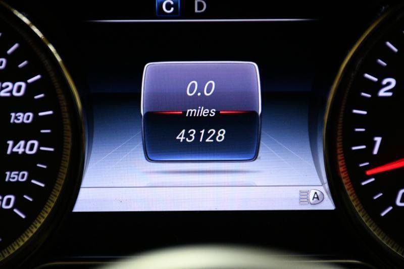 Used 2019 Mercedes-Benz E 450 4MATIC Cabriolet image 43
