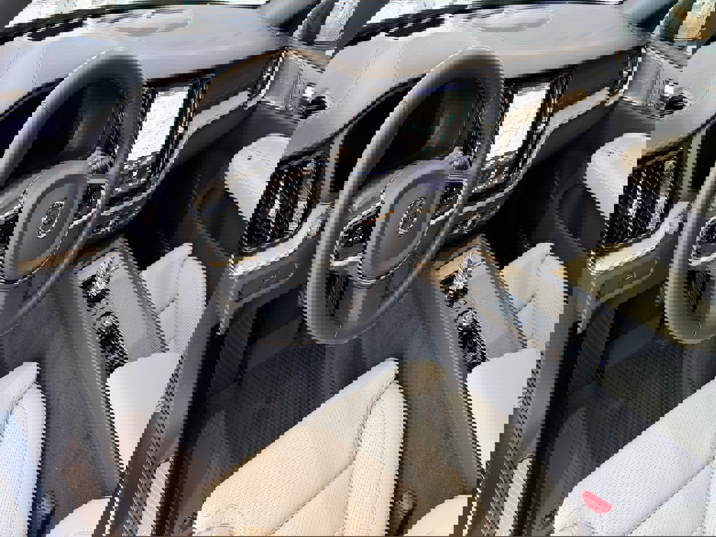 New 2026 Volvo V60 B5 Cross Country Ultra w/ Protection Package Premier AWD/4WD image 12