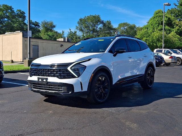 Used 2025 Kia Sportage X-Line w/ Premium Package AWD/4WD image 3