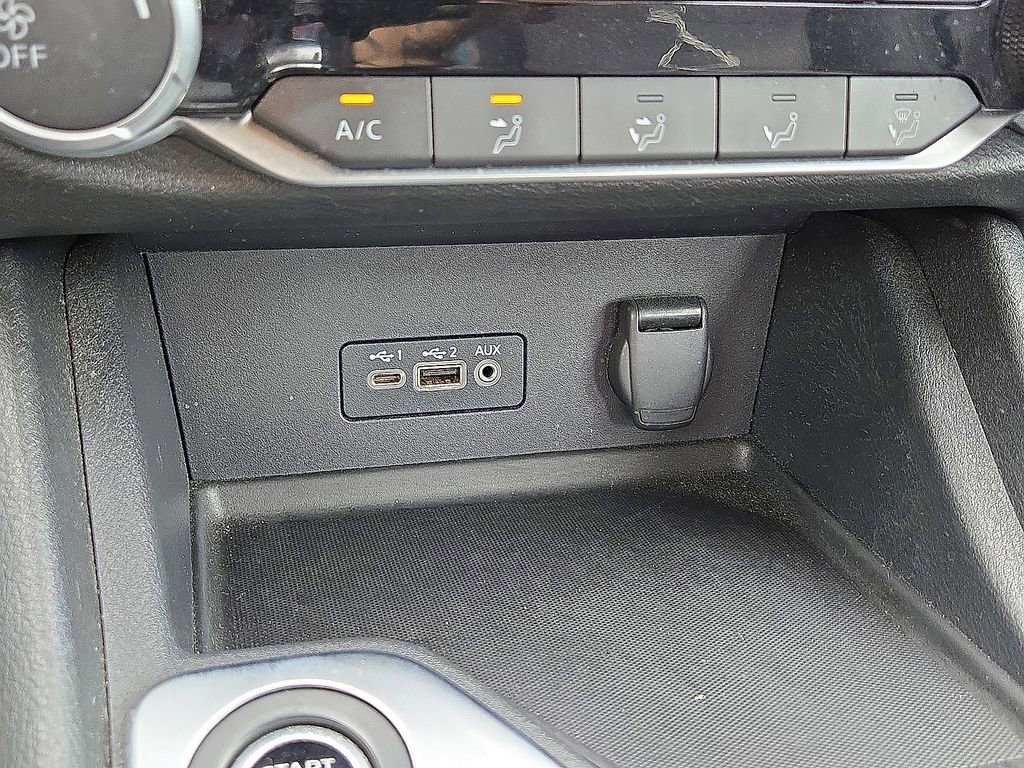 Used 2023 Nissan Sentra SV image 29