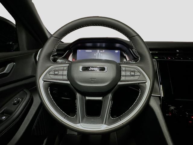 New 2025 Jeep Grand Cherokee L Altitude image 7