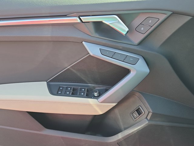 Used 2025 Audi A3 2.0T Premium w/ Convenience Package image 23