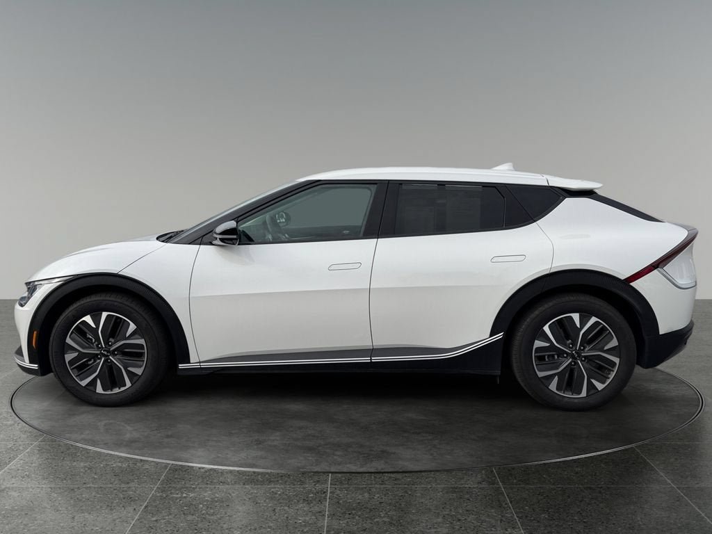 Used 2024 Kia EV6 Light AWD/4WD image 5