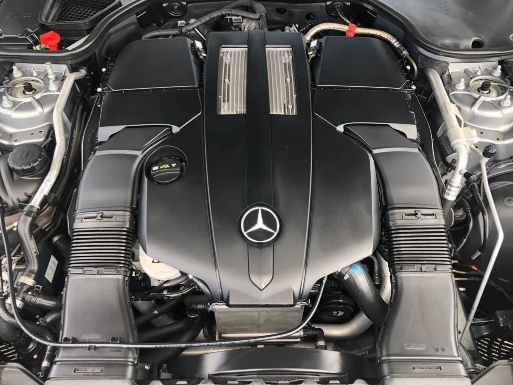 Used 2015 Mercedes-Benz SL 400 image 32