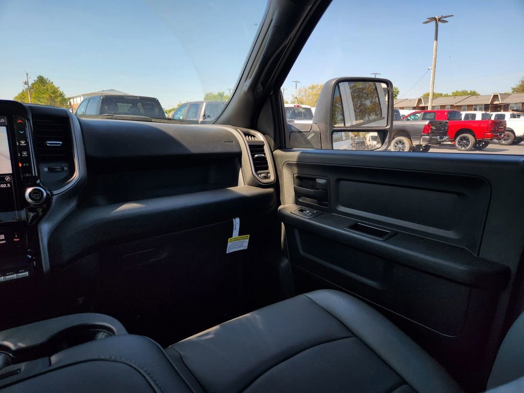 New 2026 RAM 5500 Tradesman image 27