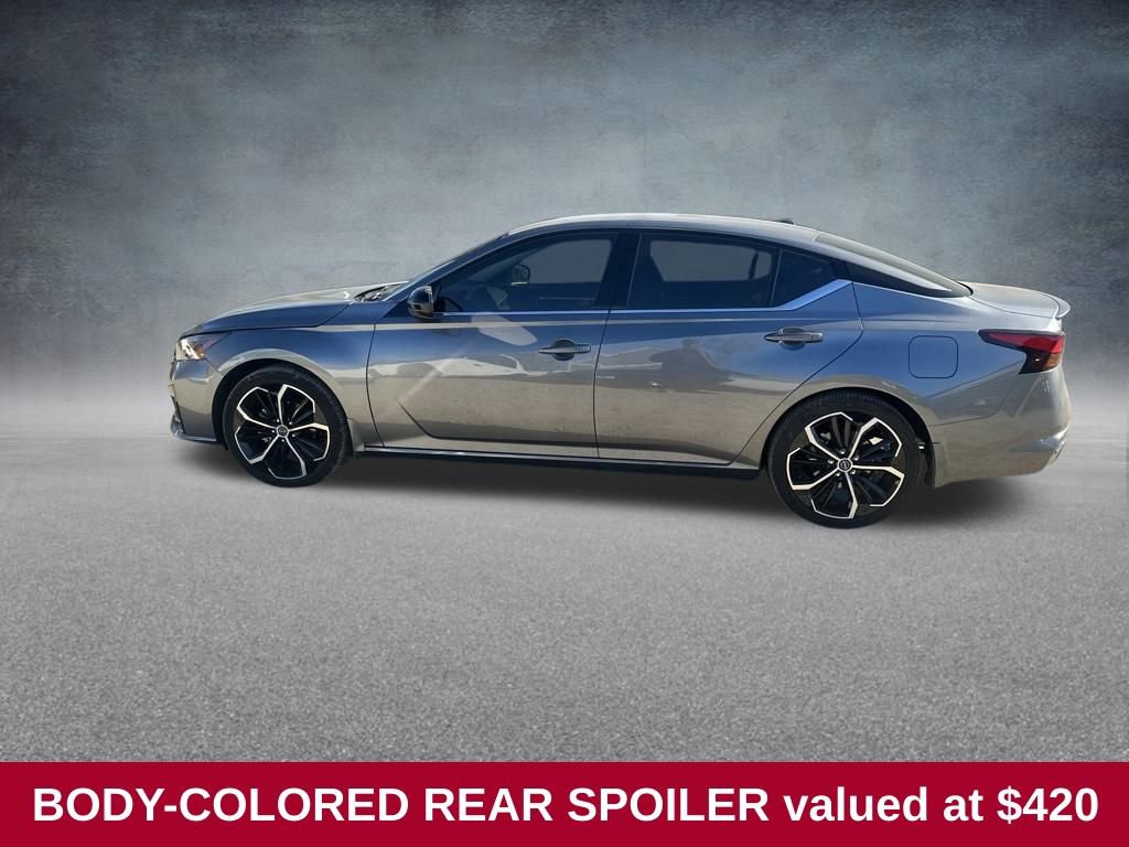 Used 2023 Nissan Altima 2.5 SR video 2