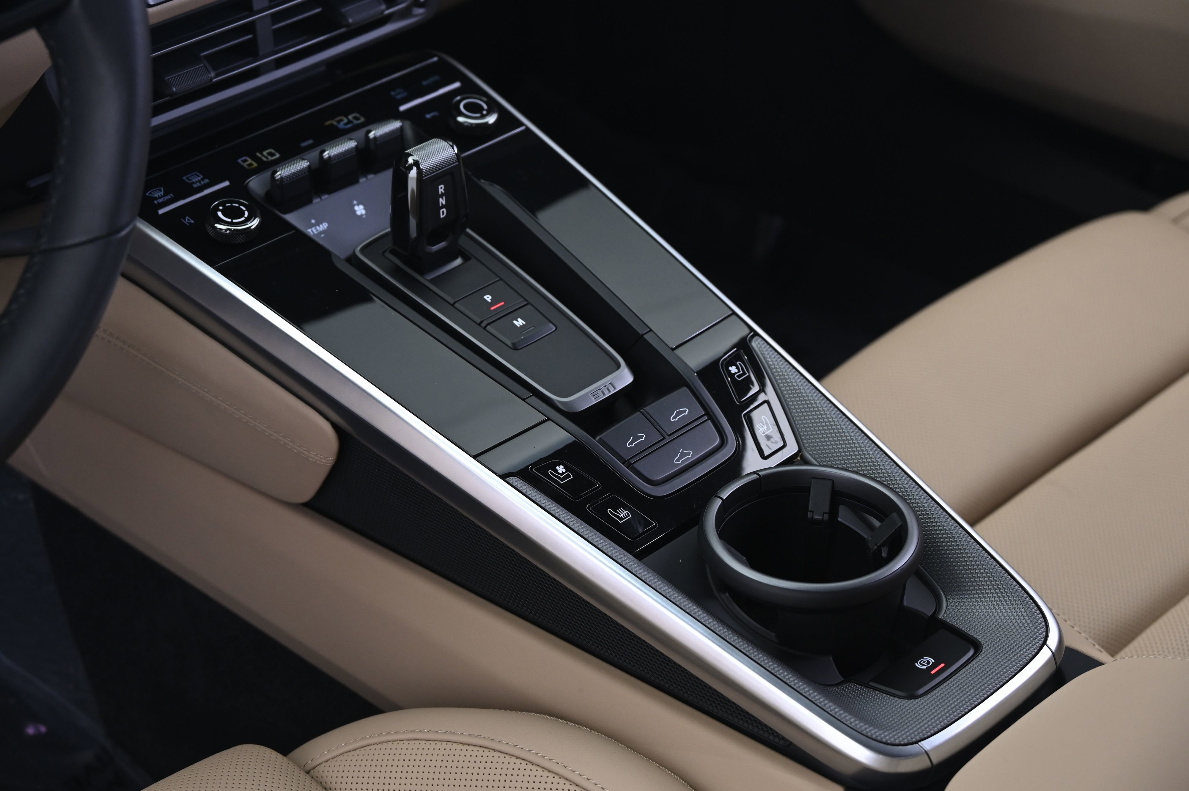 Certified 2024 Porsche 911 Turbo image 30