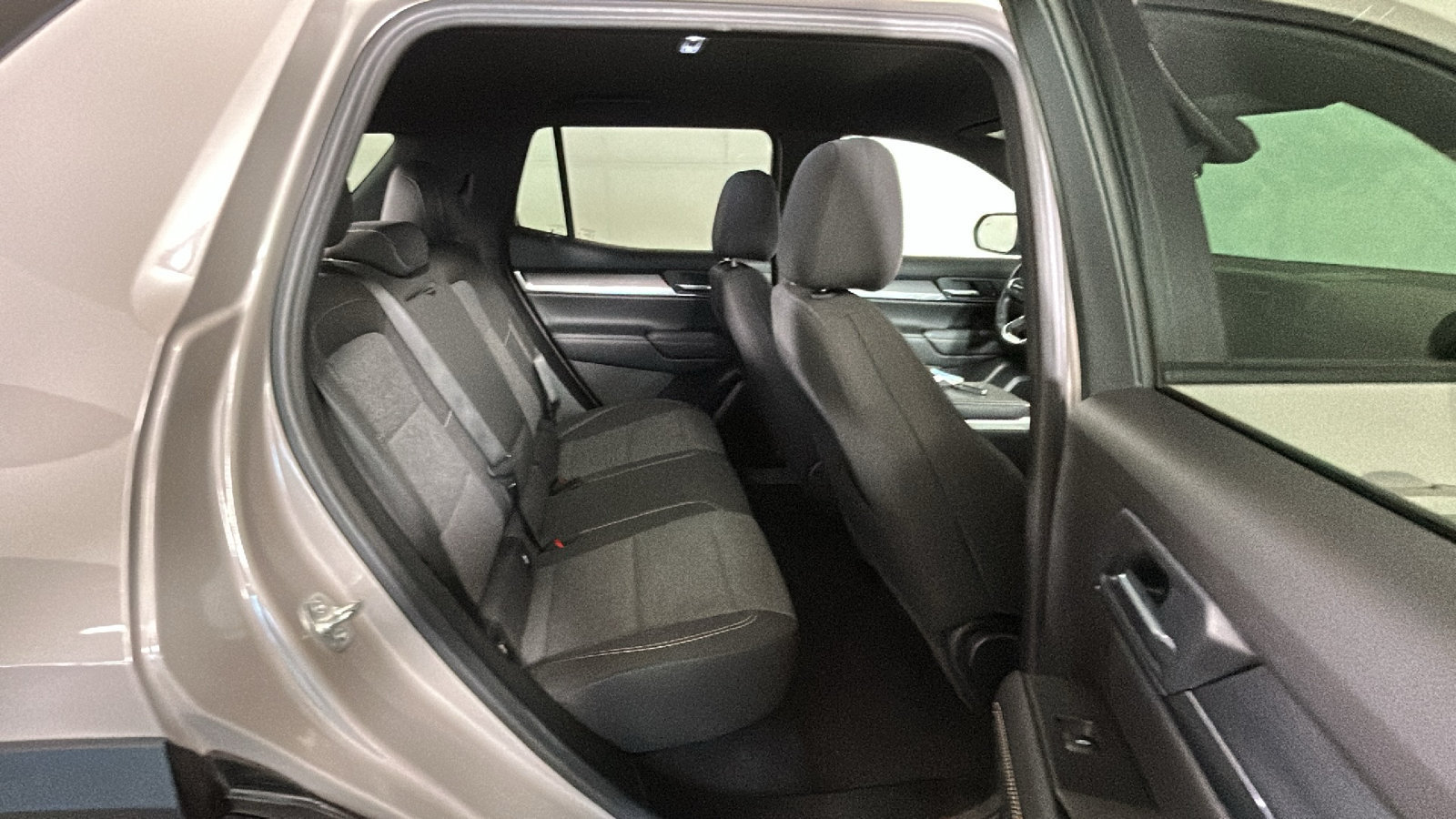 Used 2026 GMC Terrain Elevation AWD/4WD image 35
