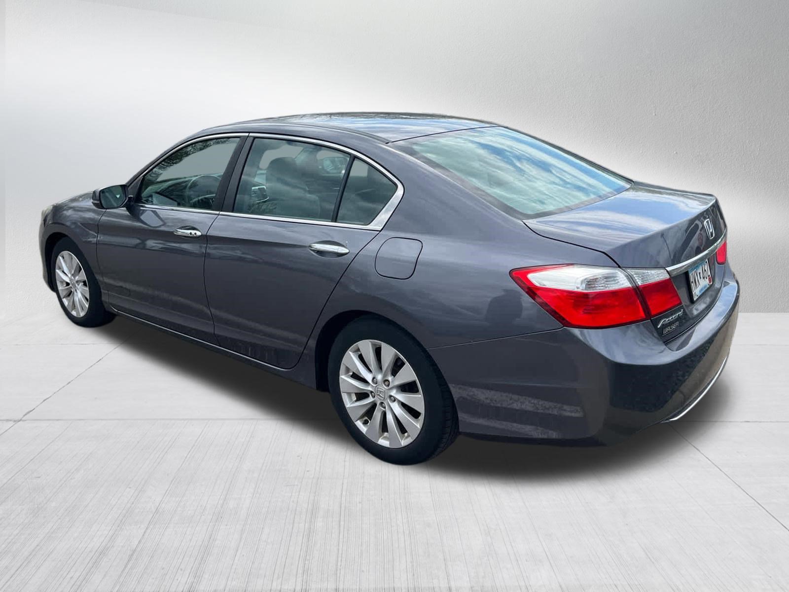 Used 2014 Honda Accord EX image 3