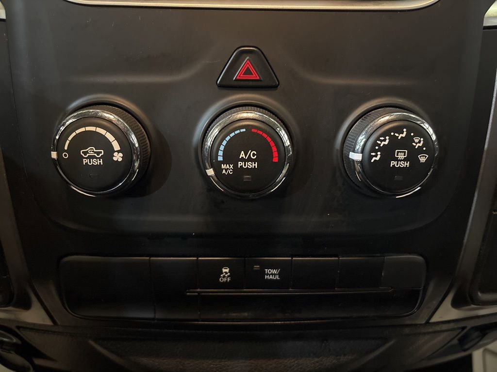 Used 2024 RAM 1500 Classic SLT AWD/4WD image 26