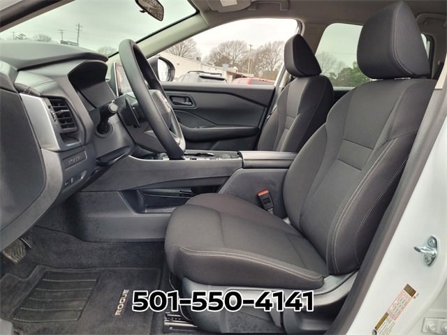 Used 2025 Nissan Rogue S image 10