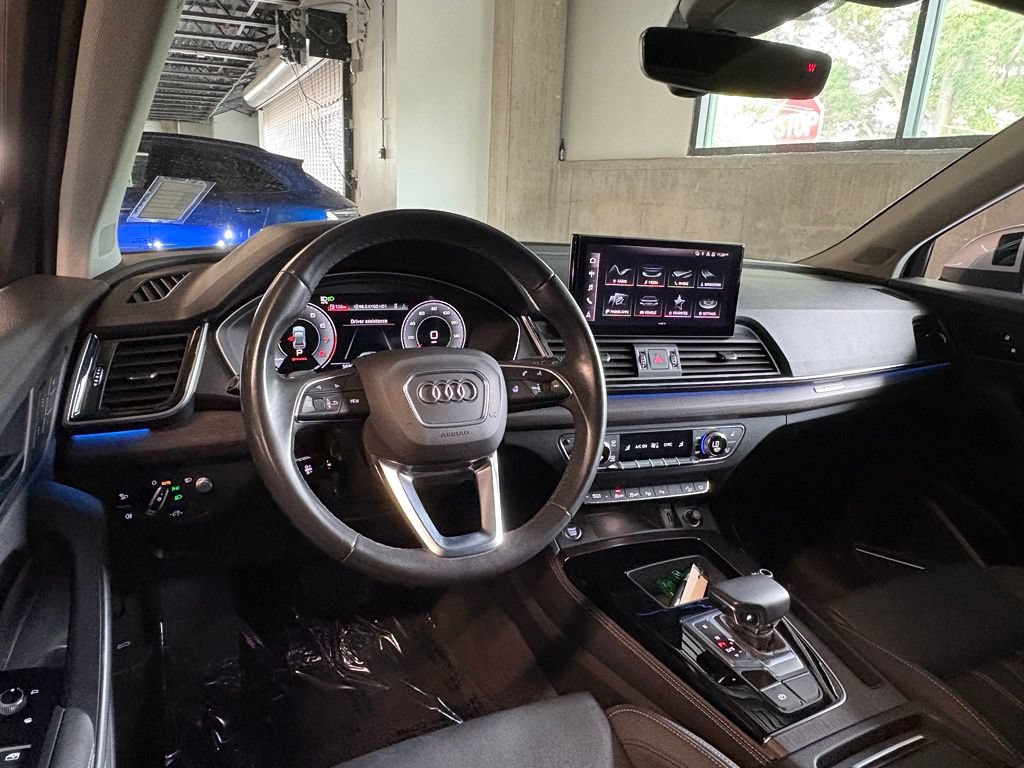 Used 2021 Audi Q5 Prestige AWD/4WD image 14