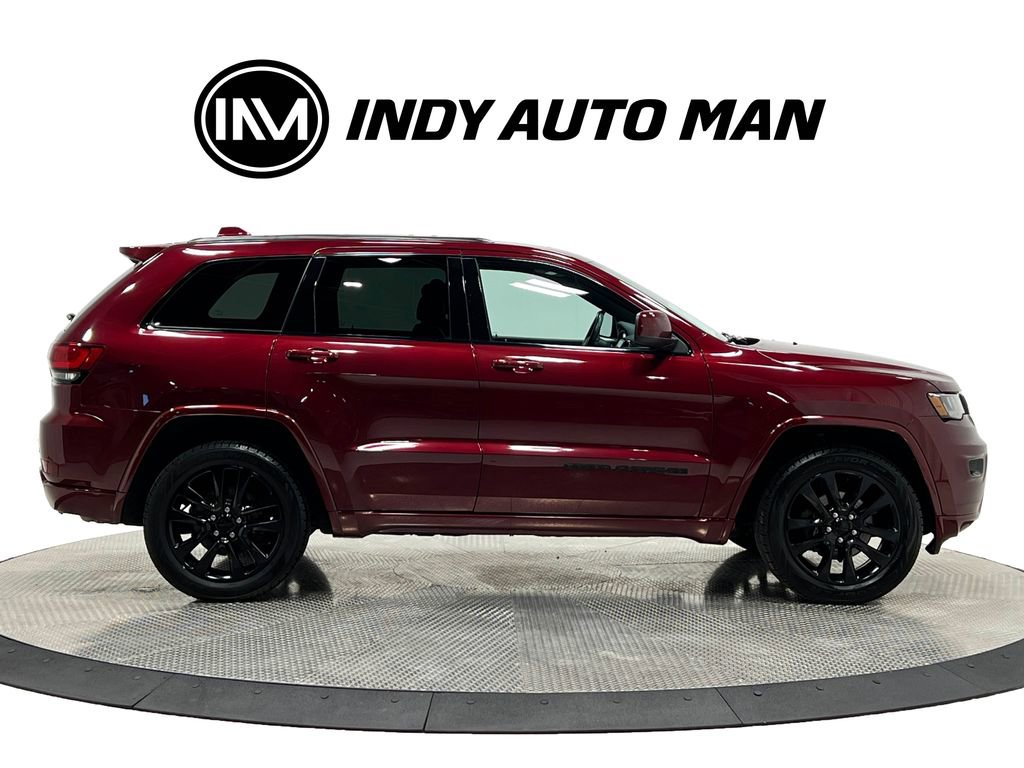 Used 2019 Jeep Grand Cherokee Altitude image 3