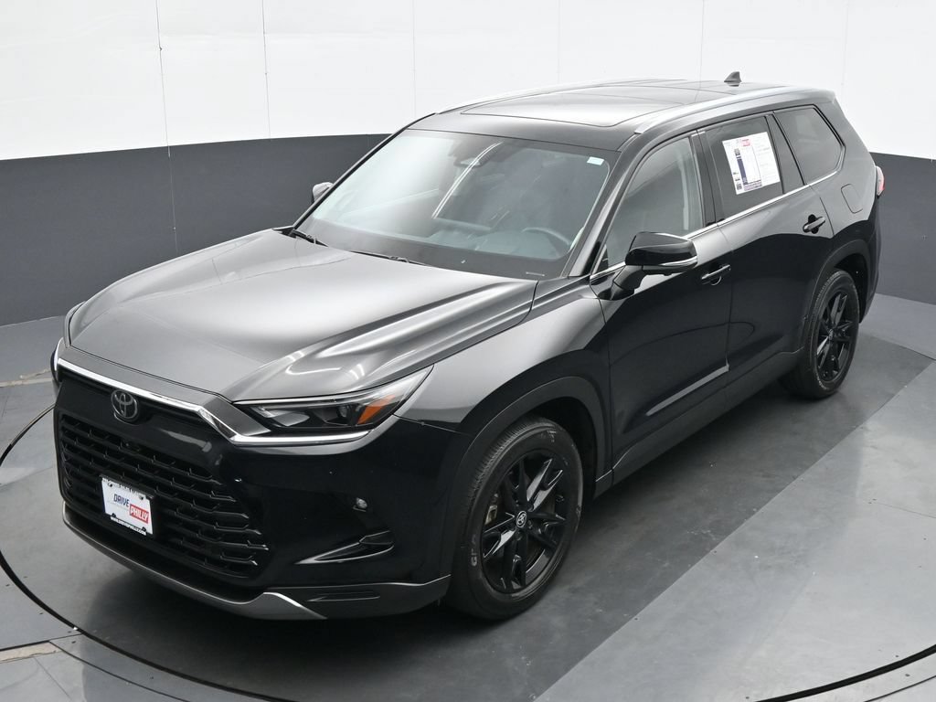 Used 2024 Toyota Grand Highlander AWD image 18