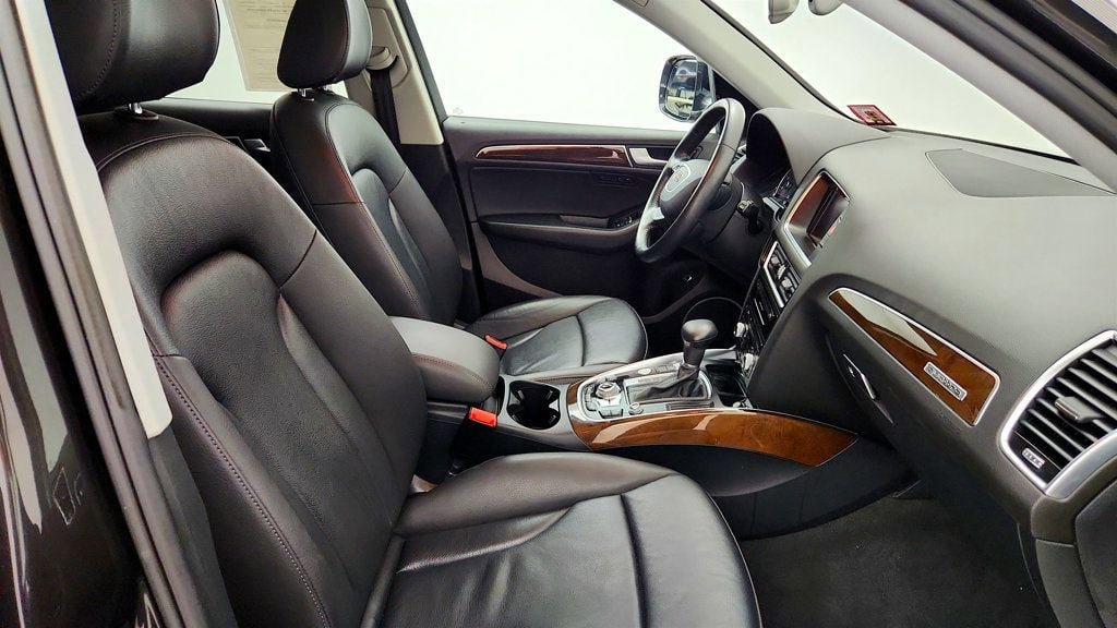 Used 2016 Audi Q5 2.0T Premium Plus AWD/4WD image 25