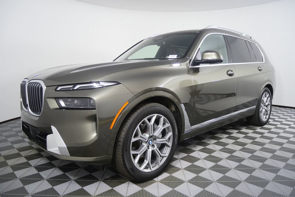 Used 2026 BMW X7 xDrive40i w/ Executive Package AWD/4WD image 7