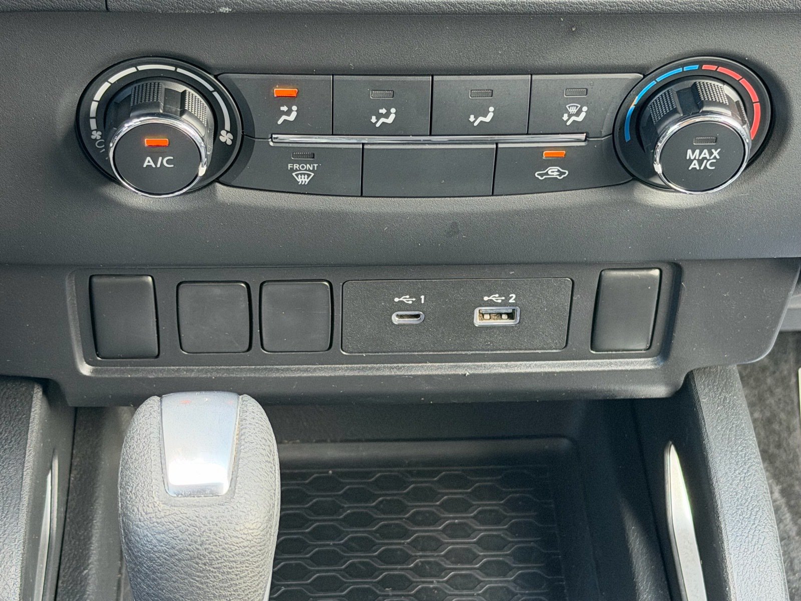 Certified 2024 Nissan Frontier SV RWD image 19