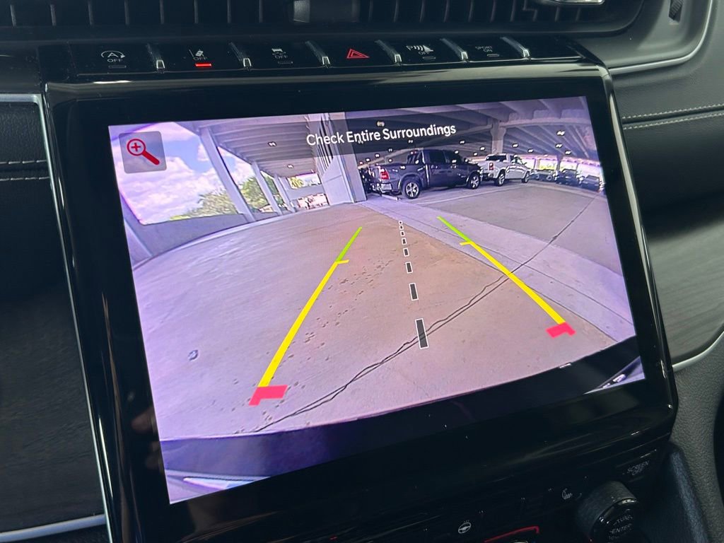 Used 2023 Jeep Grand Cherokee L Limited image 10