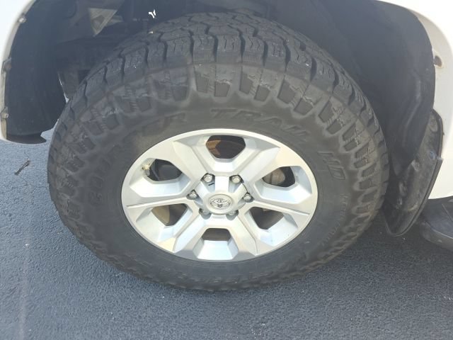 Used 2019 Toyota 4Runner SR5 Premium AWD/4WD image 11