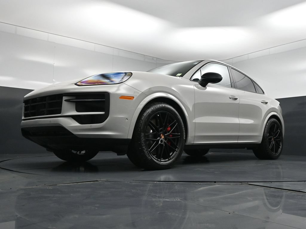 New 2026 Porsche Cayenne S AWD/4WD image 22