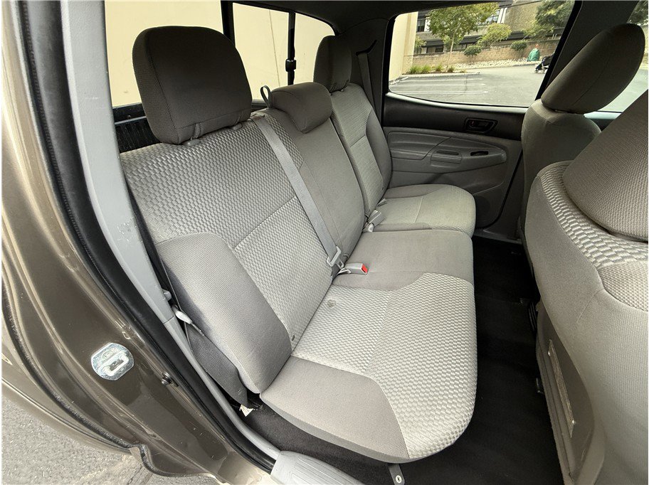 Used 2013 Toyota Tacoma 2WD Double Cab image 14