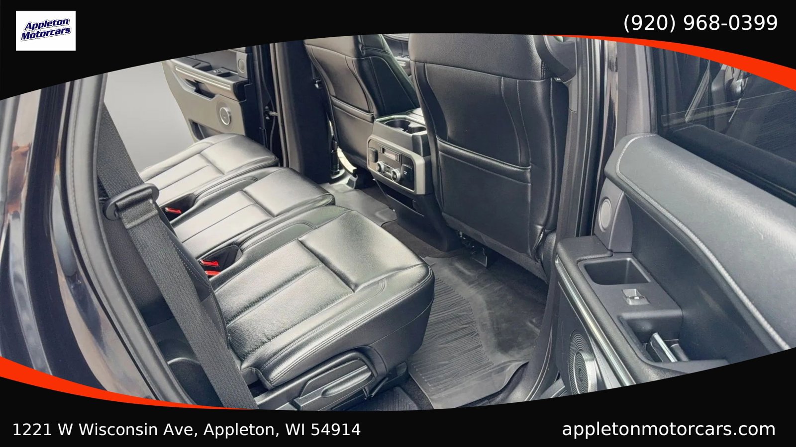 Used 2019 Ford Expedition XLT w/ Equipment Group 202A AWD/4WD image 24