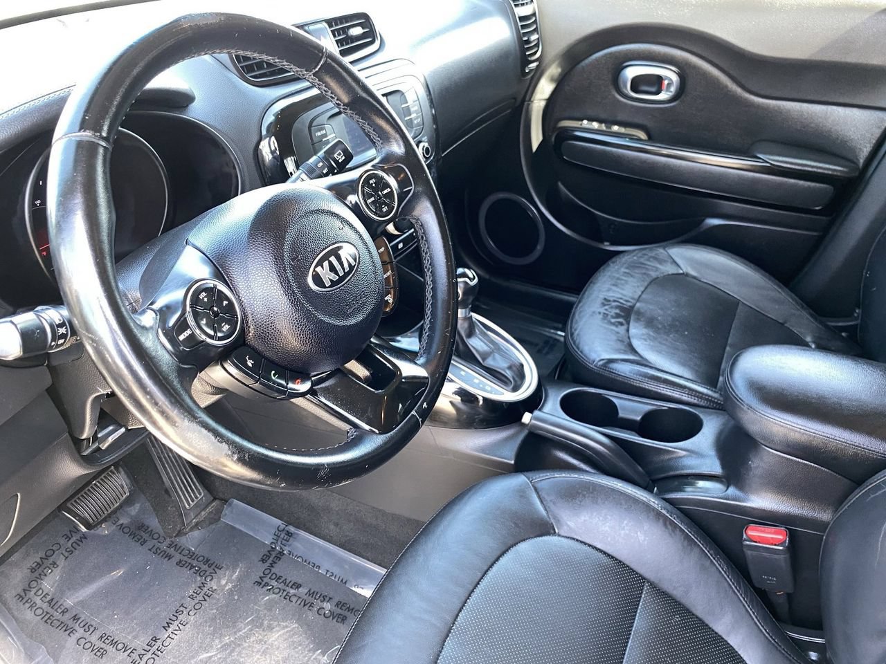 Used 2016 Kia Soul ! FWD image 28