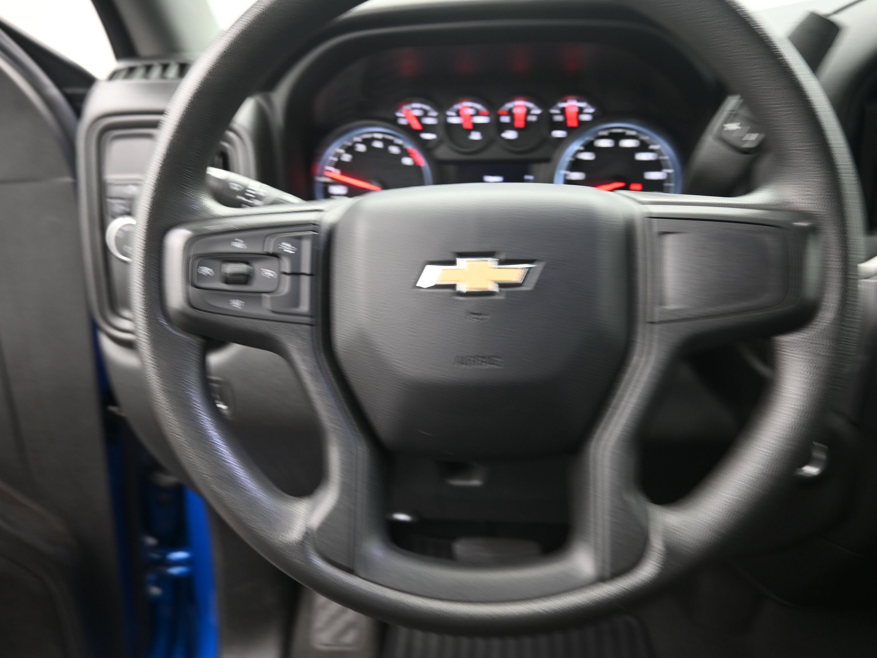 Used 2023 Chevrolet Silverado 1500 Custom image 19