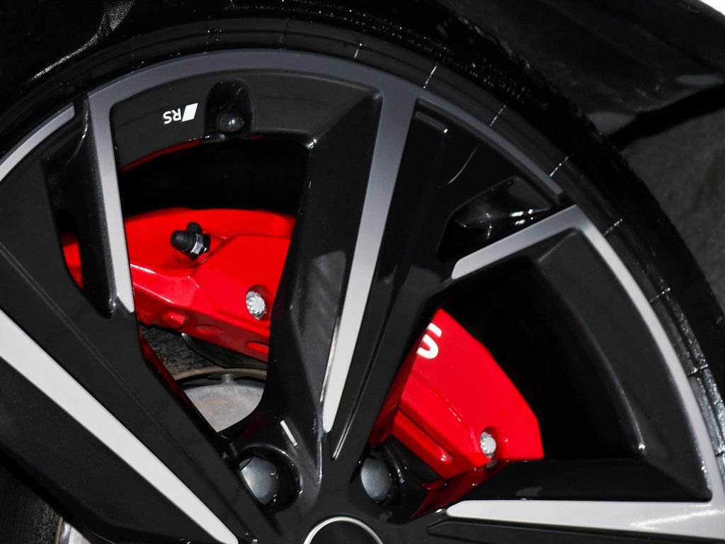 Used 2025 Audi S6 e-tron Prestige w/ 21" Black Optic Package AWD/4WD image 96