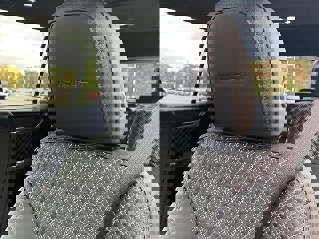 New 2026 GMC Acadia Denali w/ Super Cruise Package image 15