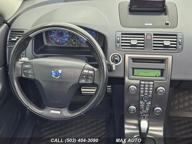 Used 2011 Volvo C30 T5 R-Design image 23