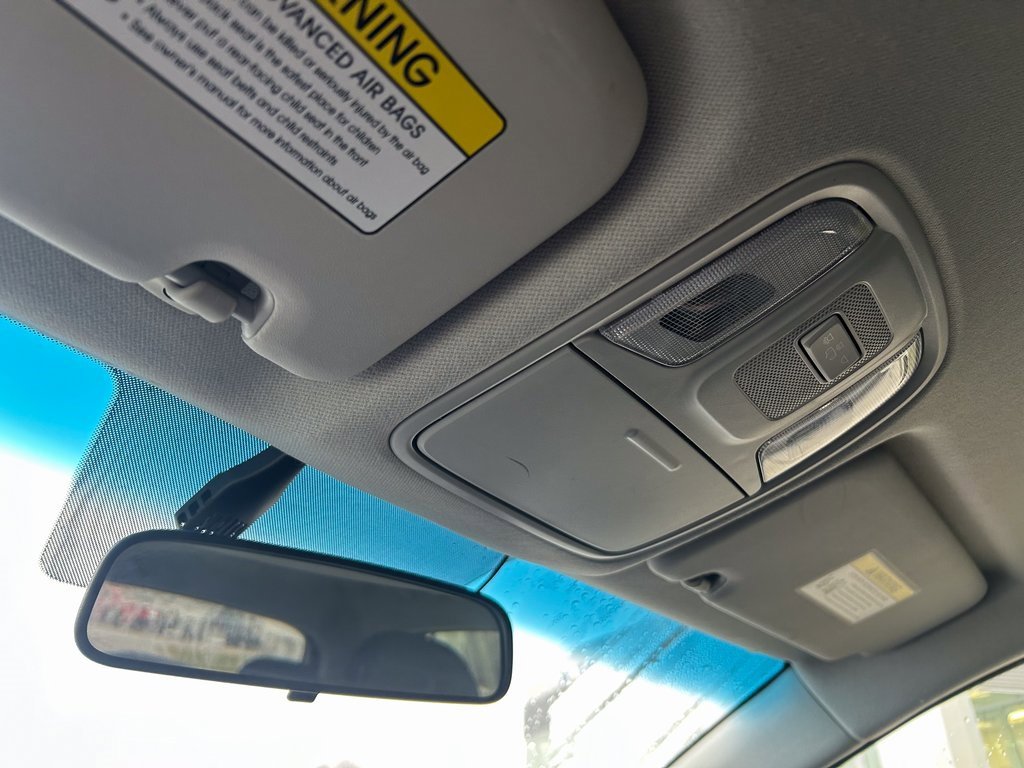 Used 2018 Kia Niro LX image 19