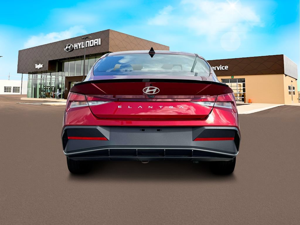 New 2025 Hyundai Elantra Sport FWD image 6