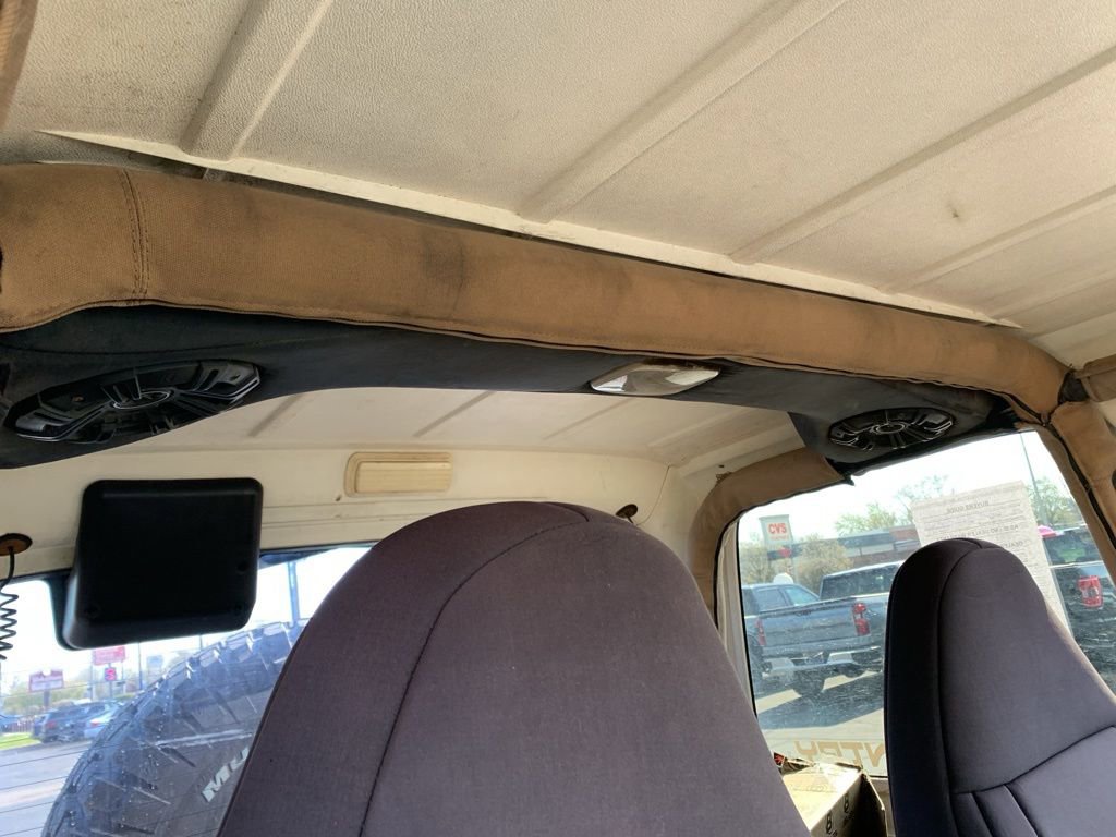 Used 1997 Jeep Wrangler Sahara AWD/4WD image 18
