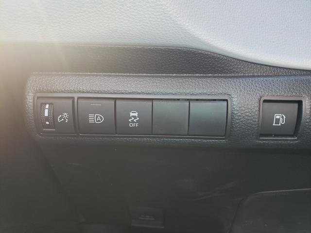 Used 2024 Toyota Corolla SE AWD/4WD image 25