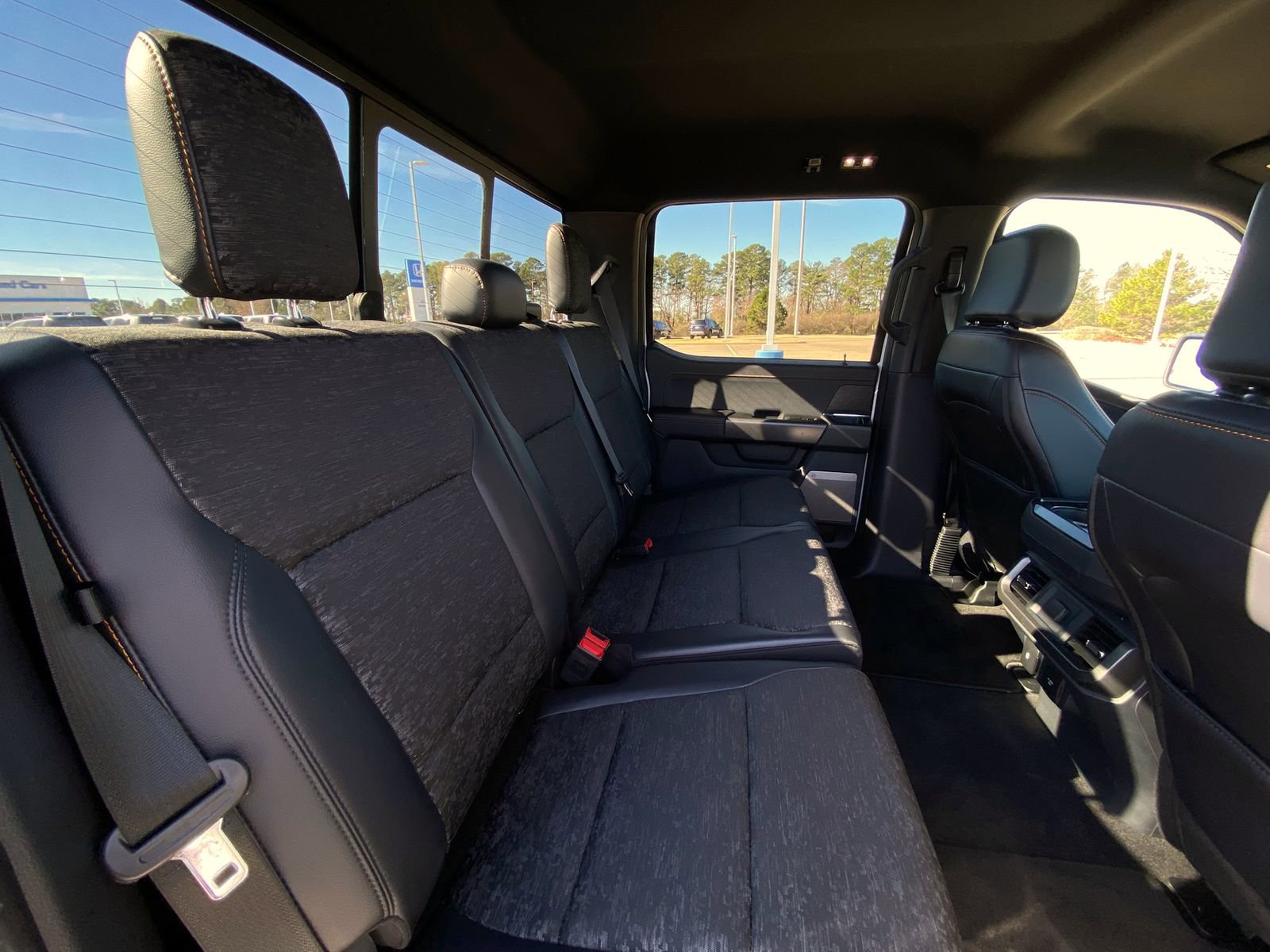 Used 2025 Ford F150 Tremor w/ Tow/Haul Package image 32