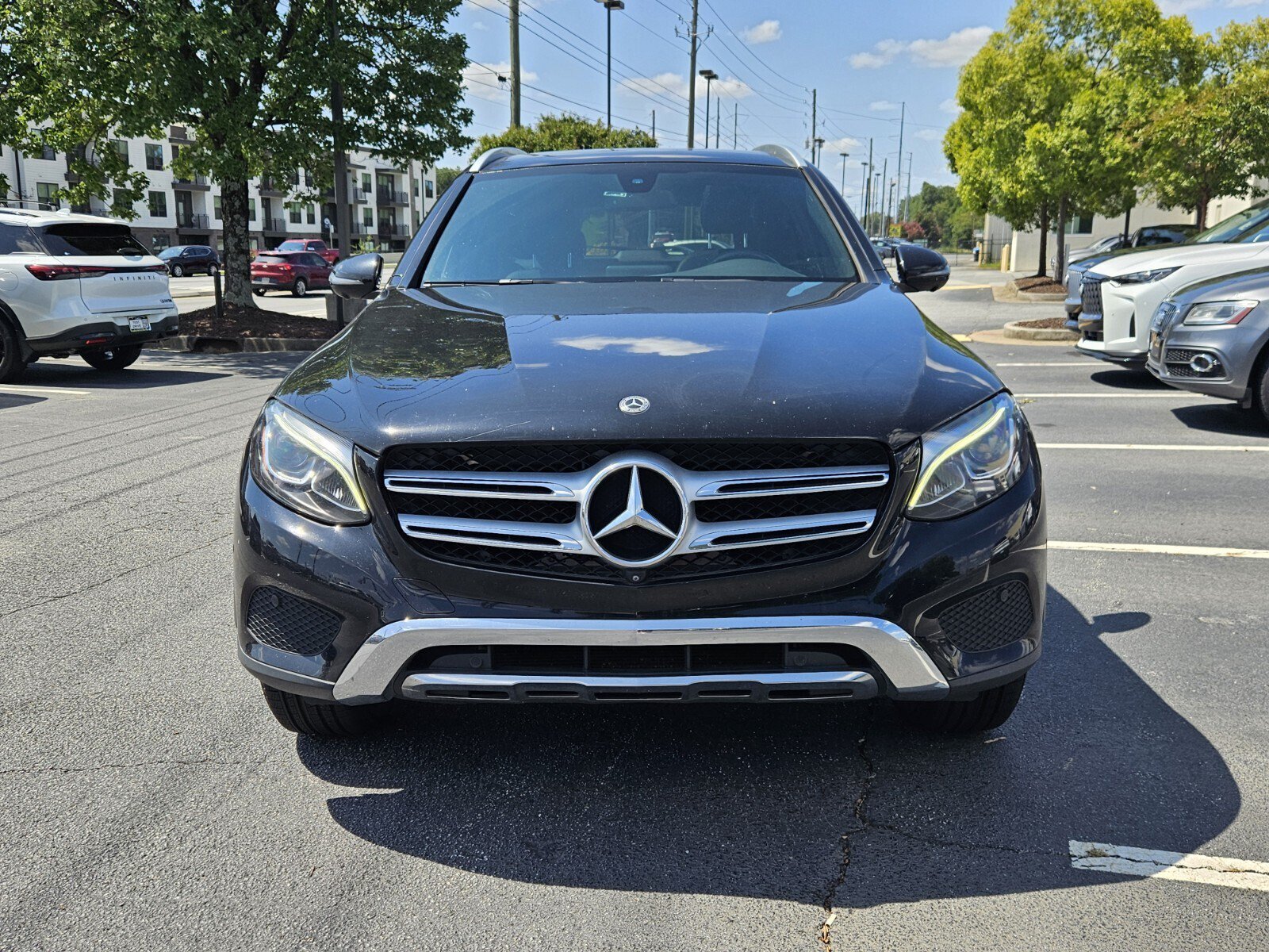 Used 2018 Mercedes-Benz GLC 300 image 2