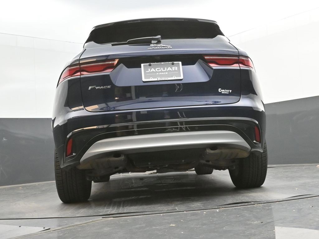 Used 2023 Jaguar F-PACE S image 34