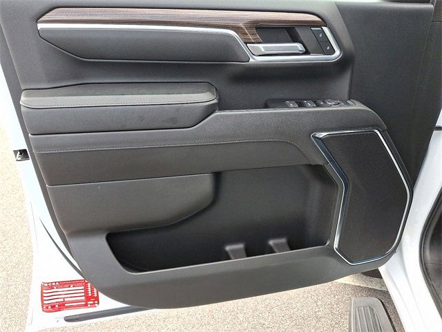 Used 2024 Chevrolet Silverado 2500 LT image 9