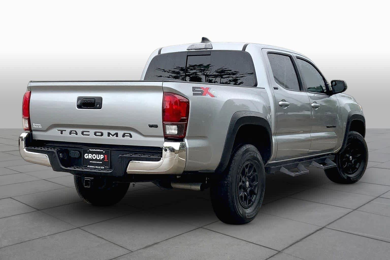 Used 2023 Toyota Tacoma SR5 RWD image 13