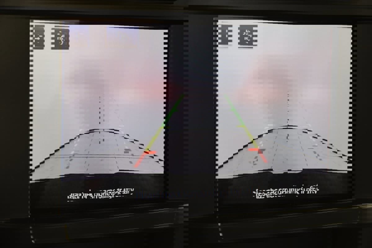 Used 2024 Ford F350 XL w/ Snow Plow/Camper Package image 8