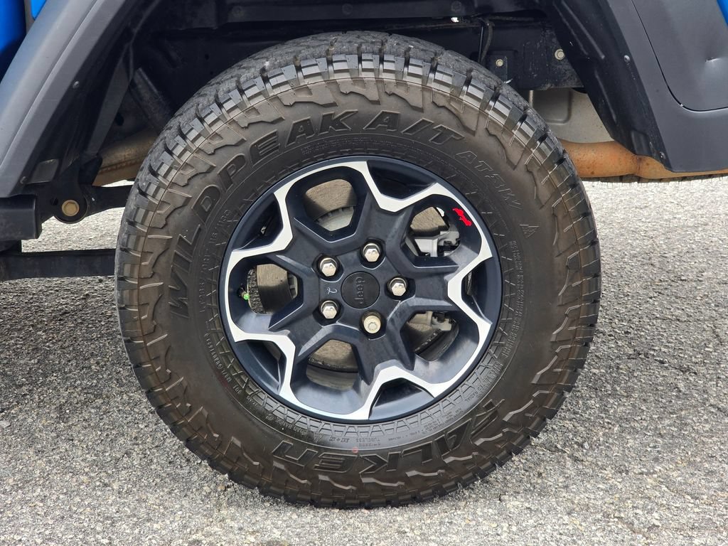 Used 2023 Jeep Gladiator Rubicon w/ Cold Weather Group AWD/4WD image 20