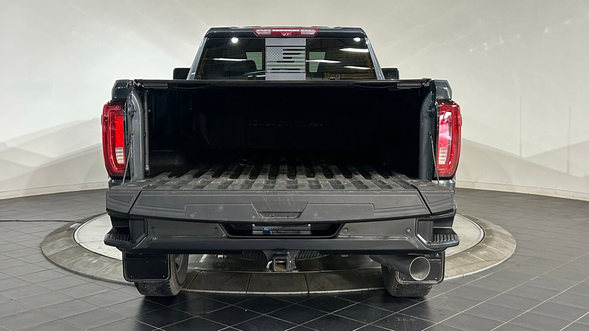 Used 2023 GMC Sierra 3500 Denali w/ Denali Ultimate Package AWD/4WD image 37