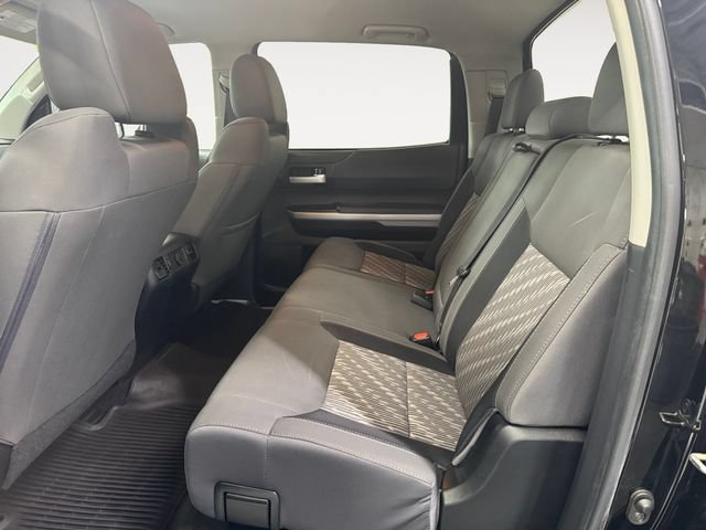 Used 2020 Toyota Tundra SR5 w/ SR5 Convenience Package AWD/4WD image 21