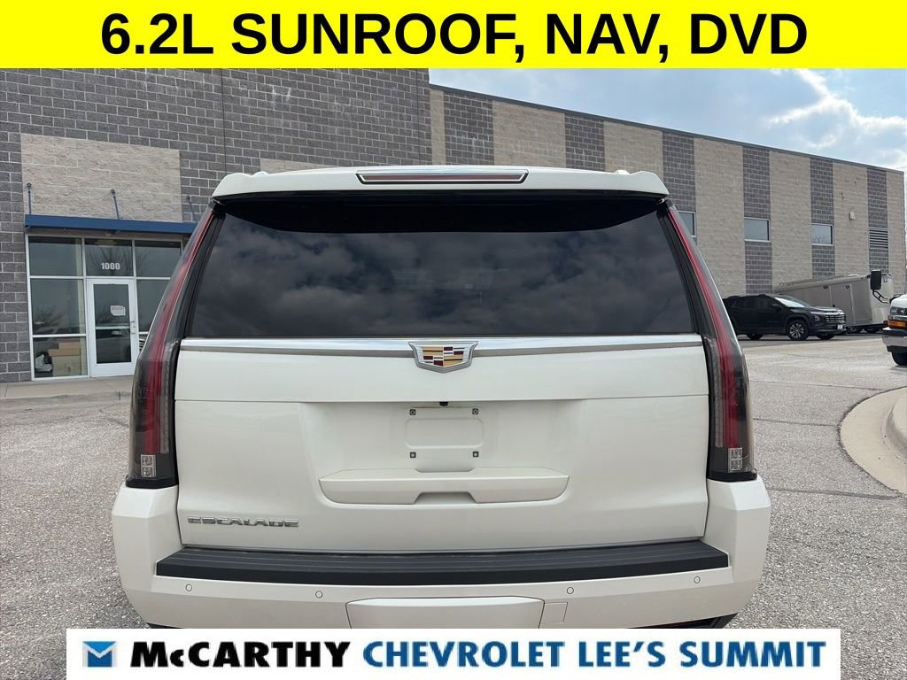 Used 2015 Cadillac Escalade ESV Luxury image 14