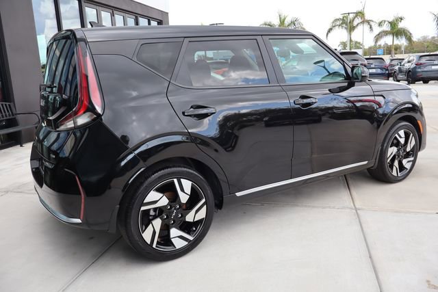 Used 2023 Kia Soul GT-Line image 3